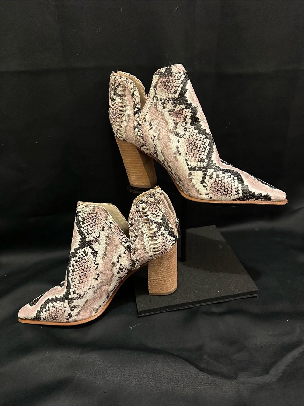 NEW Vince Camuto Black & Tan Snake-Print Pointed Ankle Booties